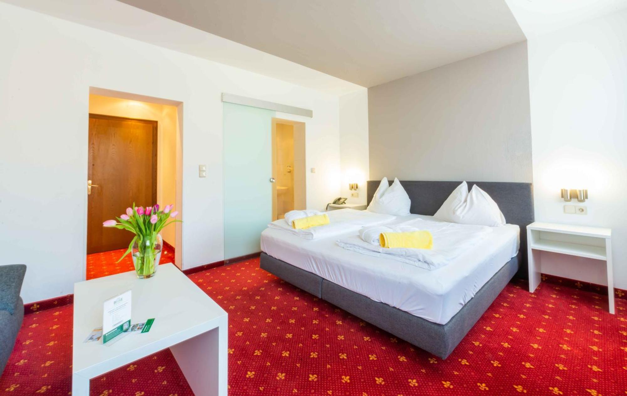 Hotel Bellevue Seeboden Room photo