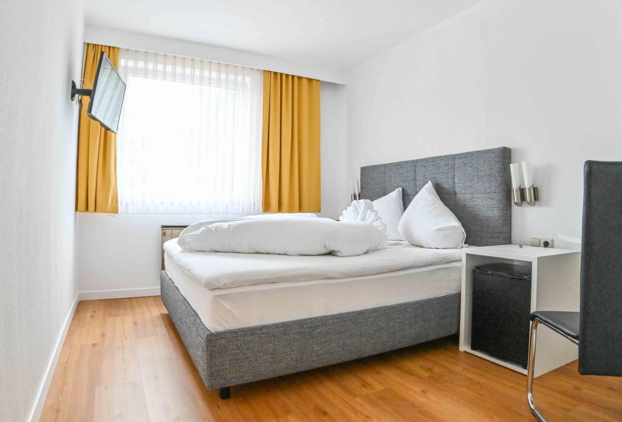 Hotel Bellevue Seeboden Room photo