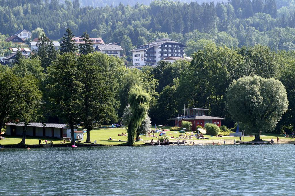 Hotel Bellevue Seeboden Exterior photo
